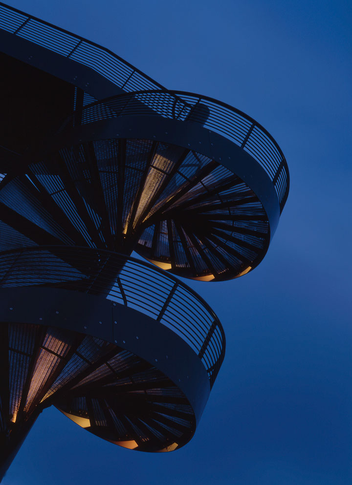 Schulungszentrum Turm Treppe